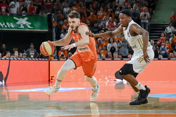 有些球员的 有些球员的