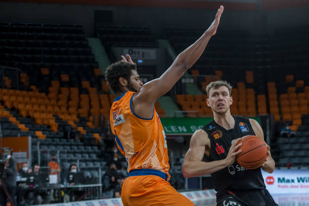 佩的崛起 佩的崛起